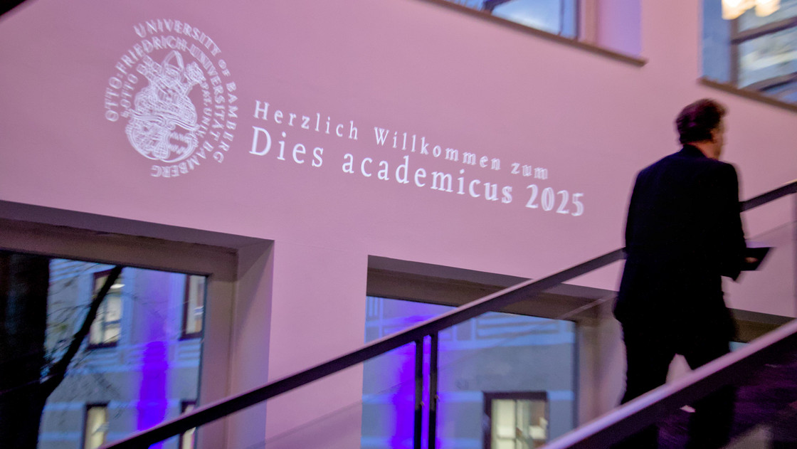 Projektion "Dies academicus"