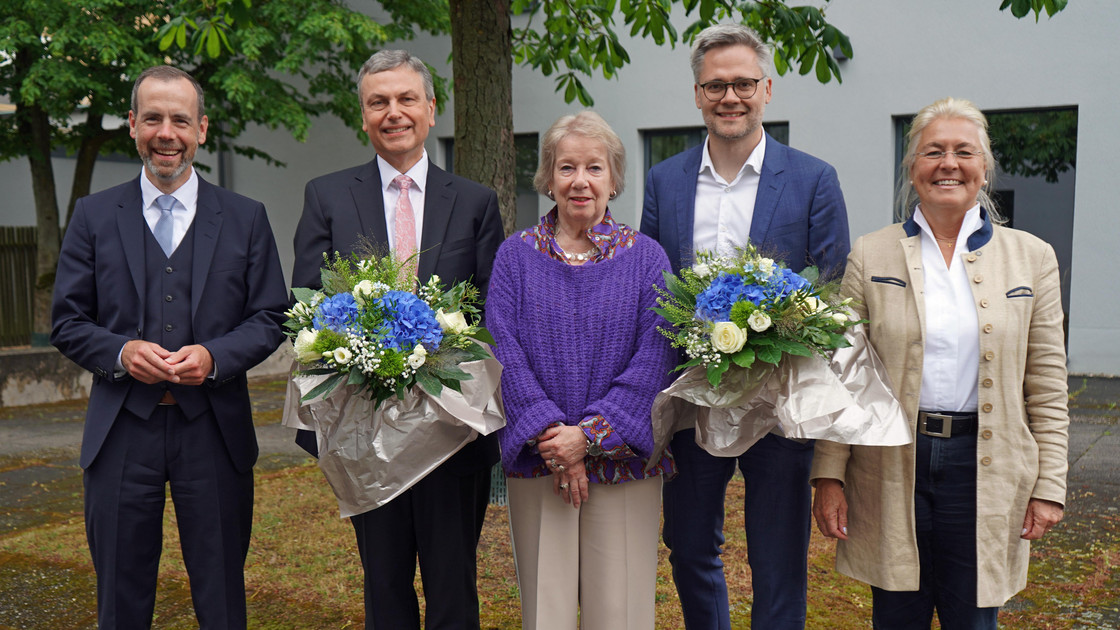 v.l.n.r.: Kai Fischbach, Stefan Hörmann, Merith Niehuss, Martin Friesl, Dagmar Steuer-Flieser