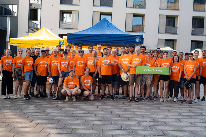 Gruppenfoto der Helferinnen und Helfer.