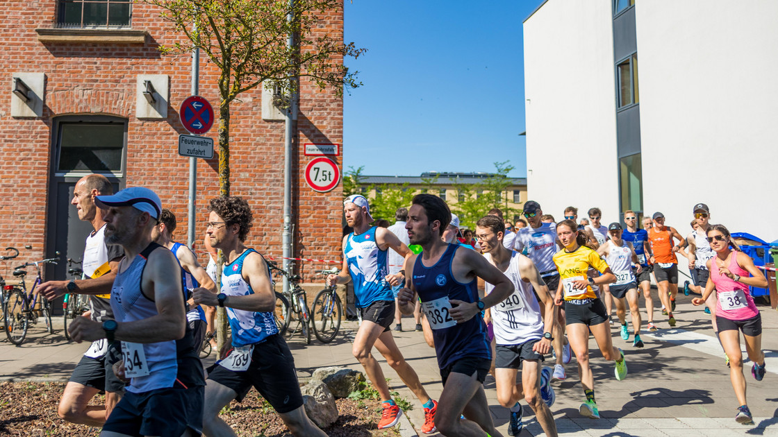 Wie in den vergangenen Jahren, beginnt und endet der Uni-Lauf auf dem ERBA-Gelände.