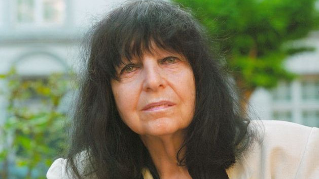 Portrait von Lyrikerin Friedericke Mayröcker