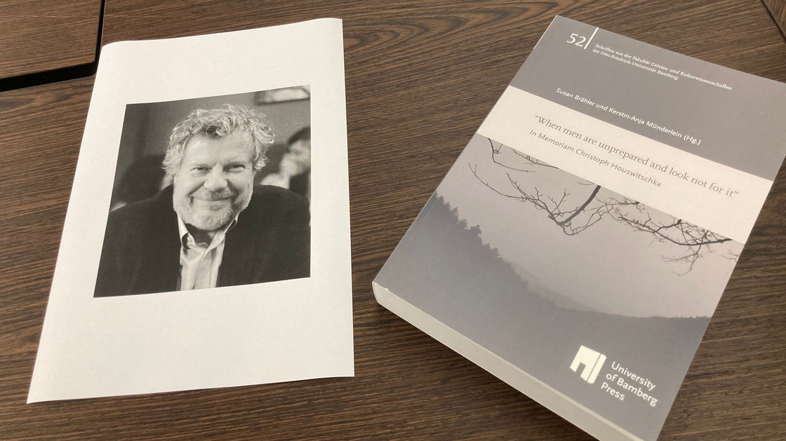 Porträt CHristoph Houswitschka und Cover Gedenkband