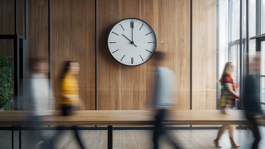 Uhr