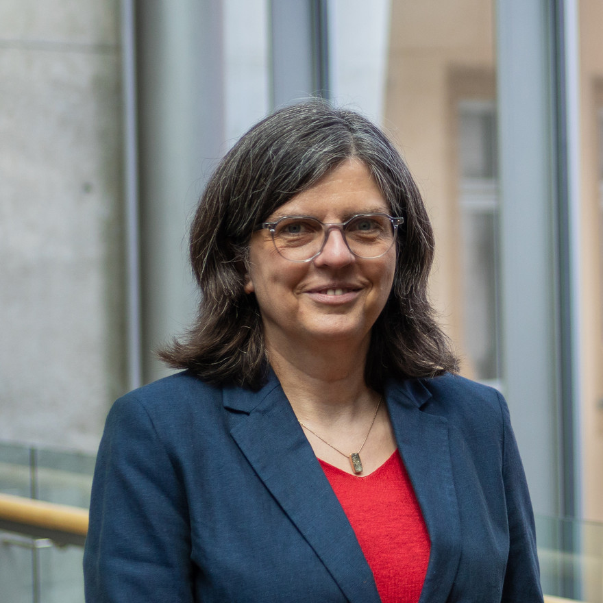 Porträt von Prof. Dr. Sabine Vogt,  Vizepräsidentin für Diversität und Internationales